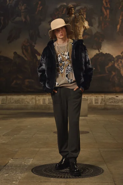 Look 6